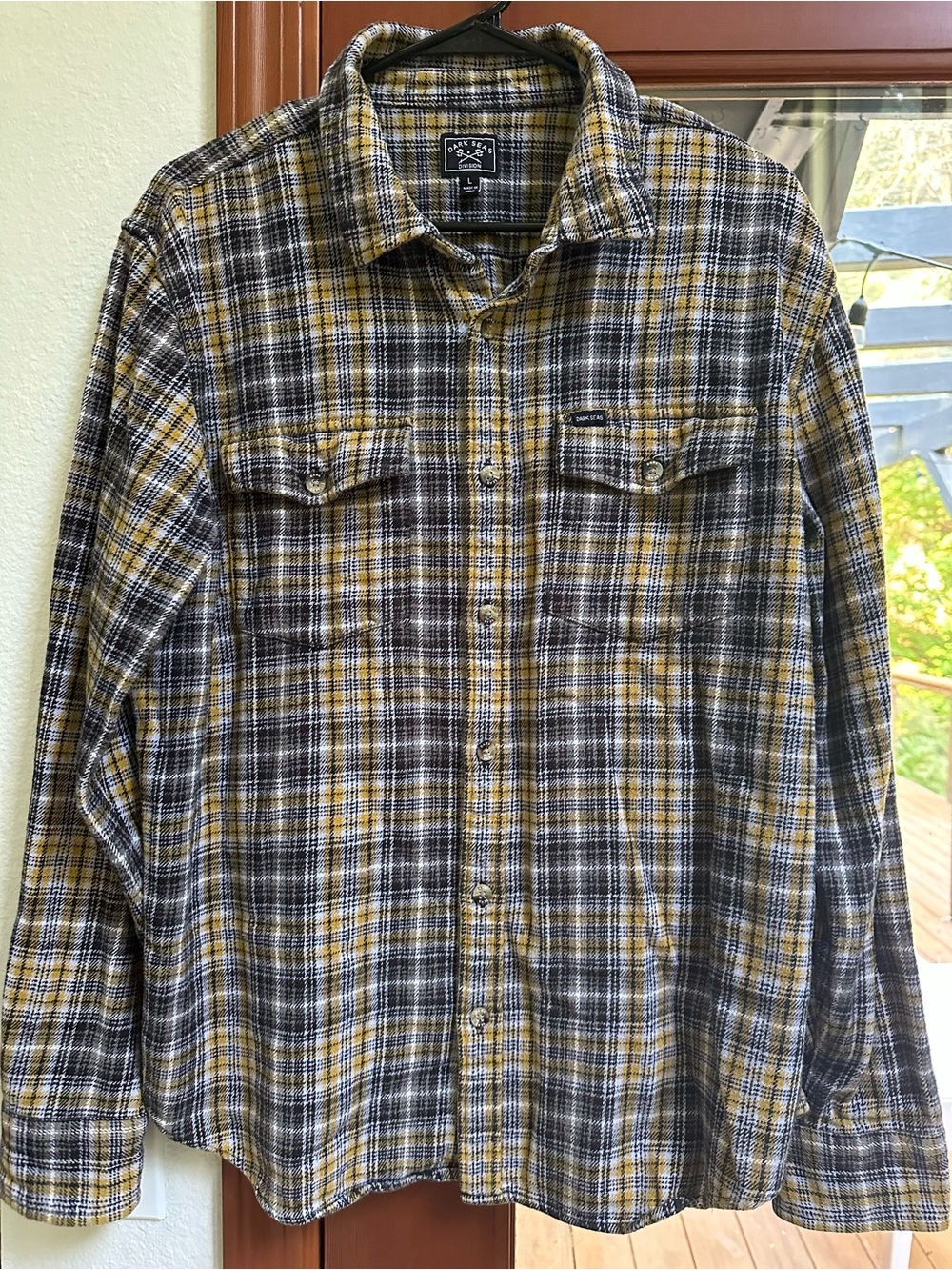 Dark Seas Men's Plaid Flannel Button-Down - Size L